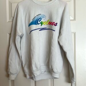 Vintage white sweatshirt